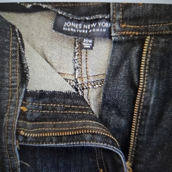 πJones New York 5 Pocket Wide Leg Jeans, 20W (more like a 16 or 18) HtH 22" - Picture 8 of 8